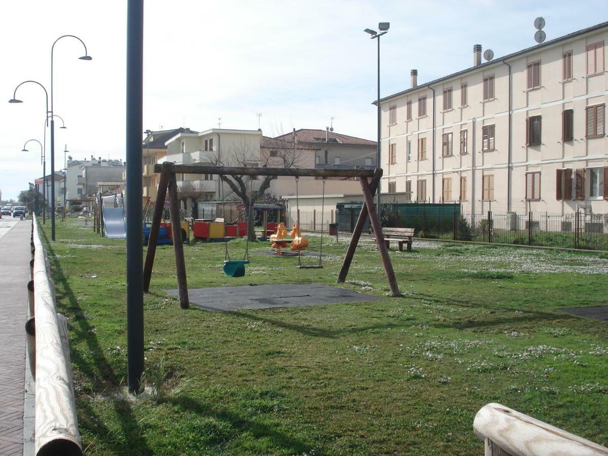 Porto SantʼElpidioLa Conchigliaアパートメント エクステリア 写真